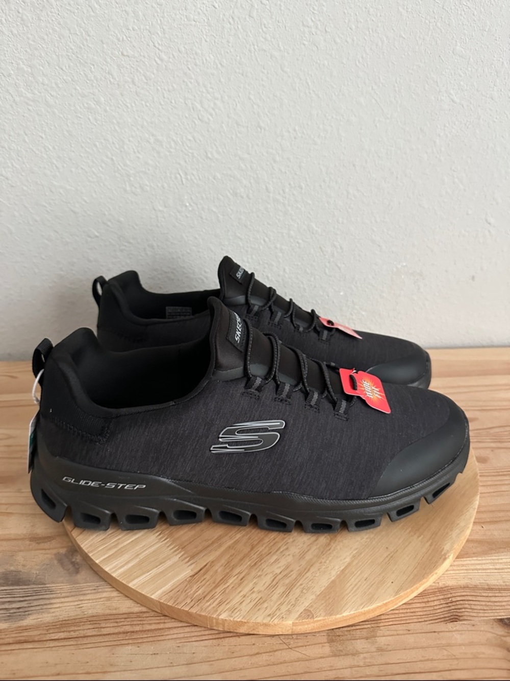Skechers Glidestep Mens Slip-On Walking Shoes Wide Width